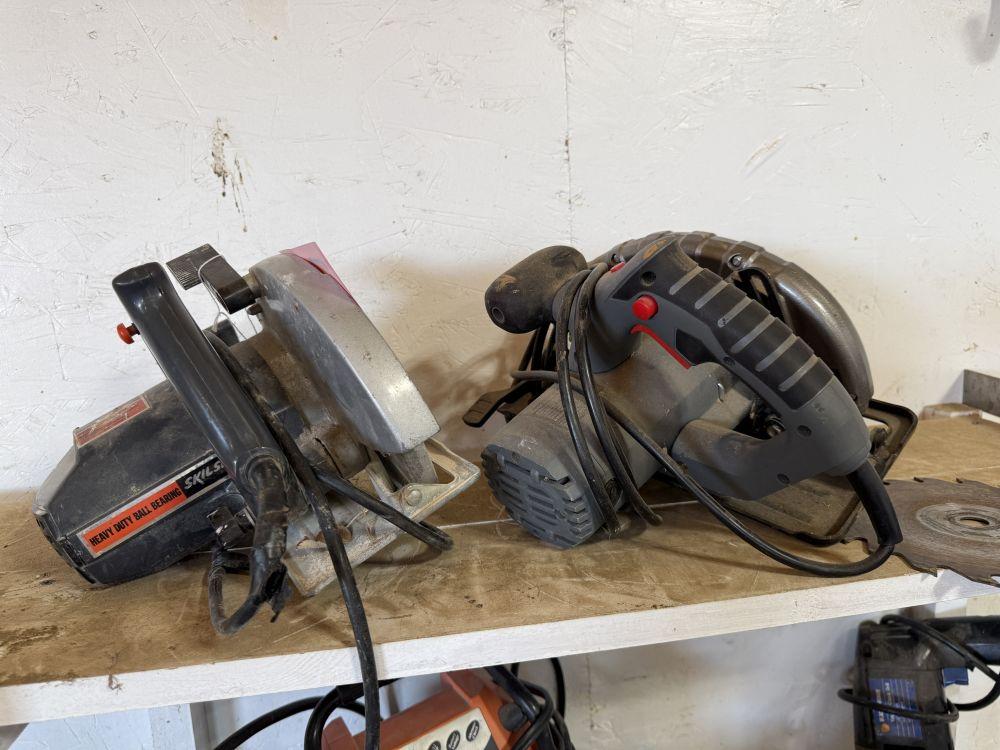2 Circular Saws