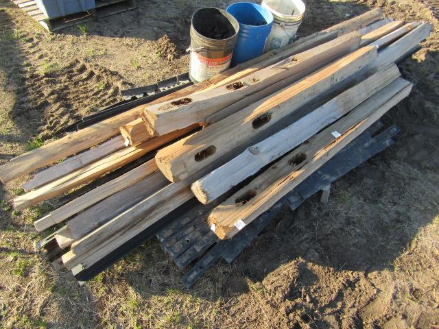Pallet of Fencing