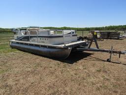 2000 Lowe Suncruiser ML200 21ft. Pontoon