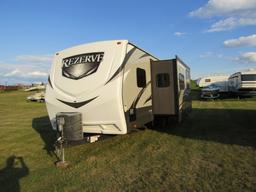 2016 CrossRoads Rezerve 26ft Camper