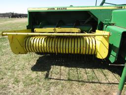 John Deere 328 Square Baler