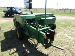 John Deere 328 Square Baler