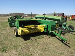 John Deere 328 Square Baler