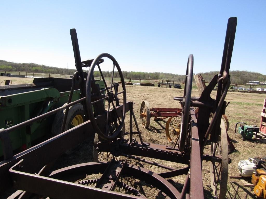 Pull Type Road Grader with 8 foot Blade