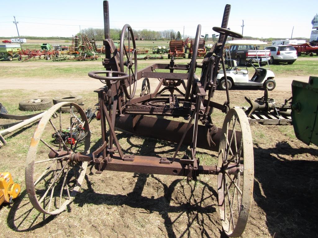 Pull Type Road Grader with 8 foot Blade