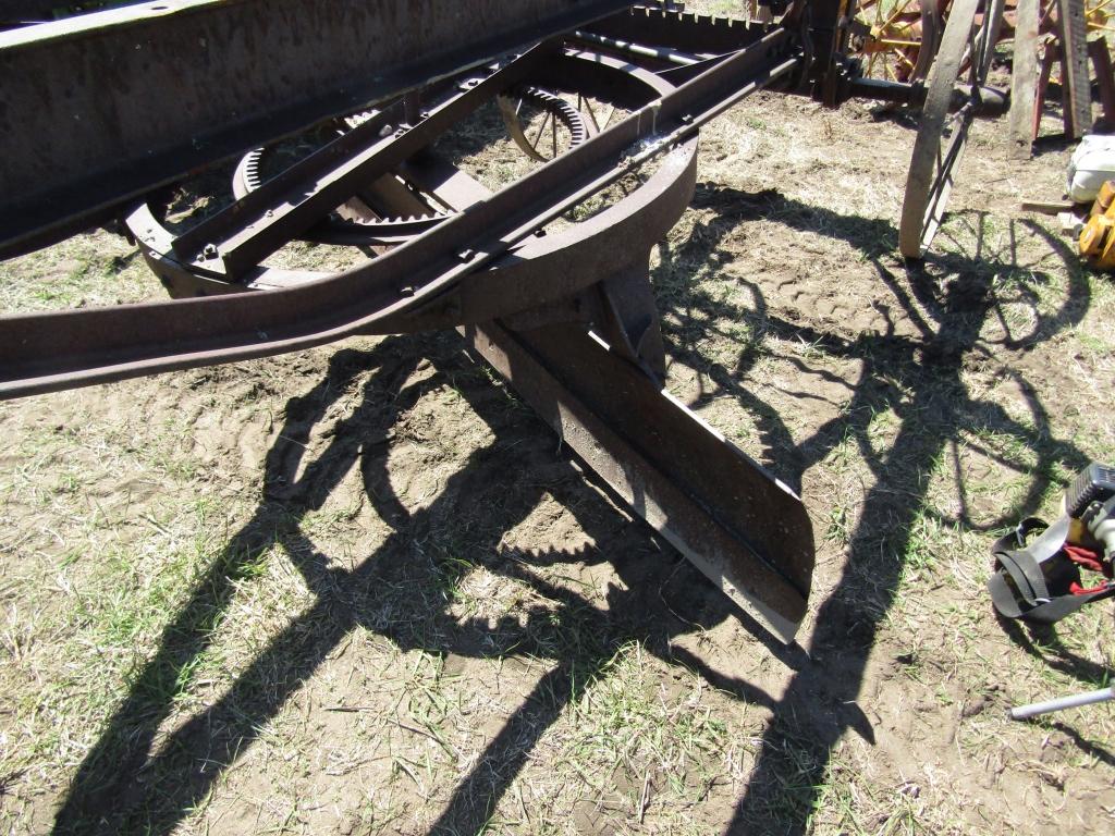 Pull Type Road Grader with 8 foot Blade