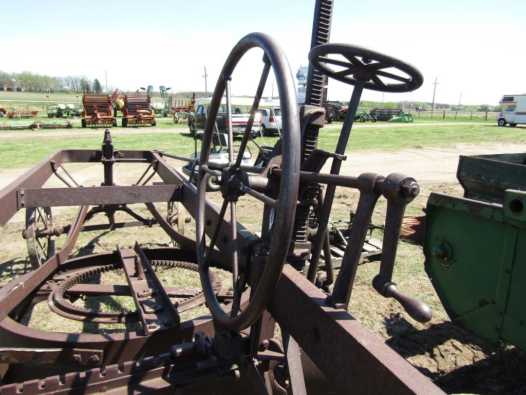 Pull Type Road Grader with 8 foot Blade