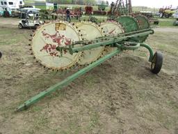 John Deere 5 Wheel Rake