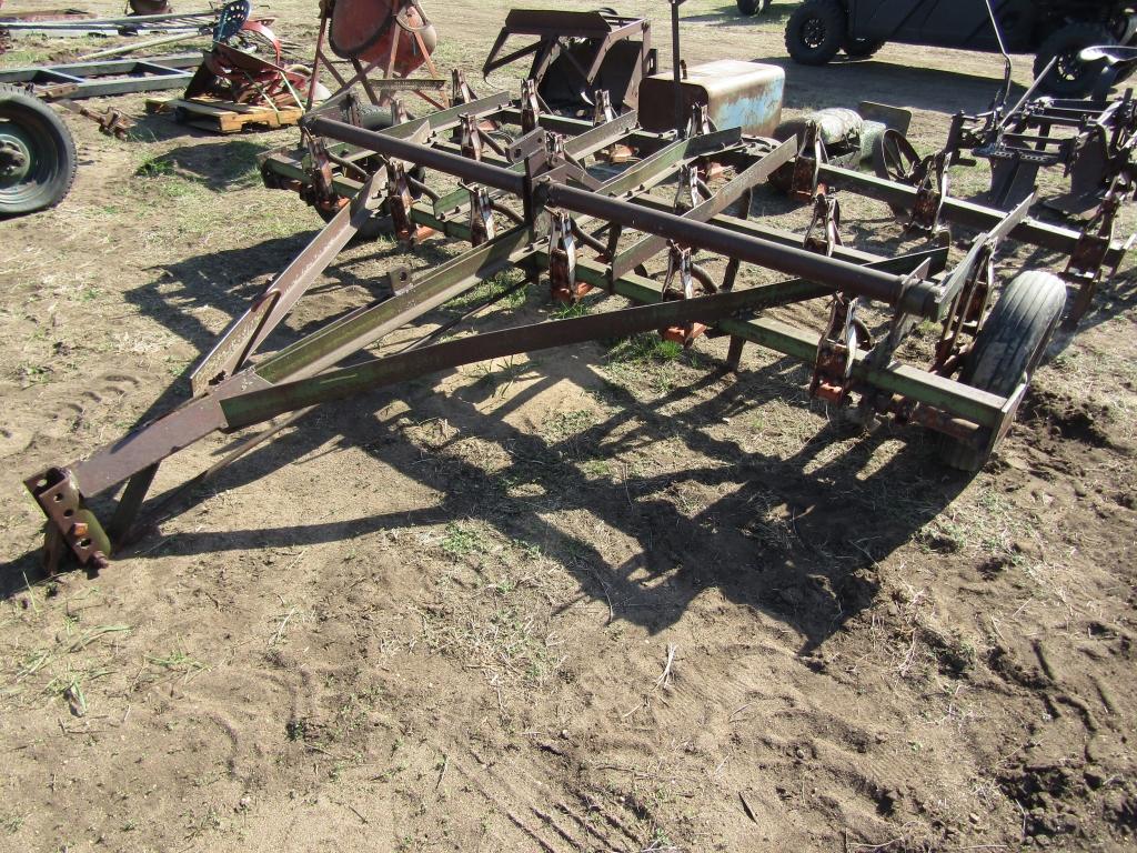 10ft. Digger