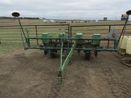 1240 John Deer Corn Planter