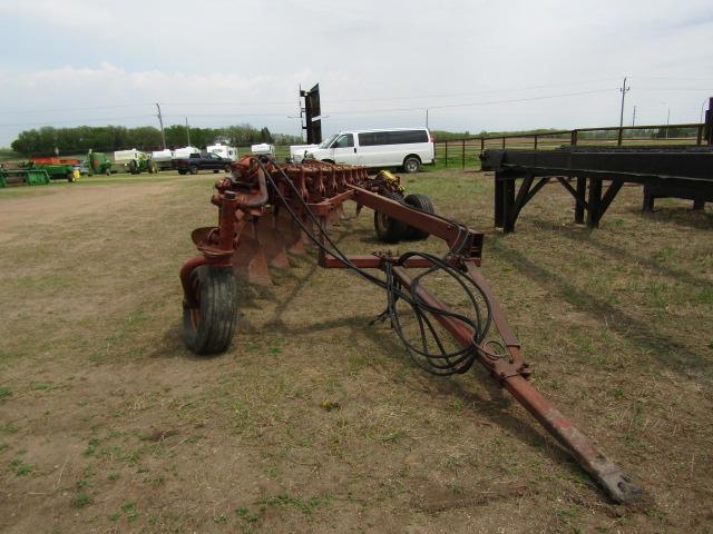 8 Bottom Melroe Plow