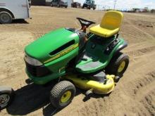 John Deere LA 145 Riding Mower