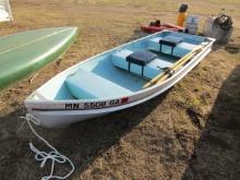 1992 Alumacraft 12 Foot Boat