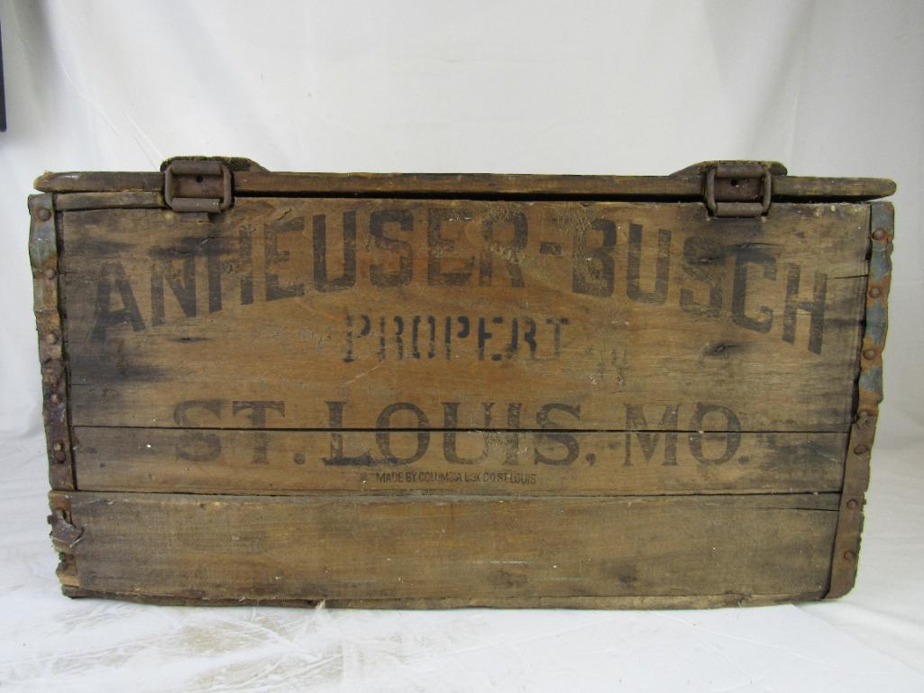 Antique Pre-Prohibition Anheuser Busch Wooden Beer Crate w/ Bottles
