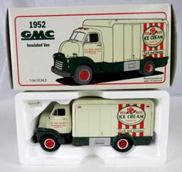 First Gear 1:34 Diecast 1952 GMC Red Rose Ice Cream Truck