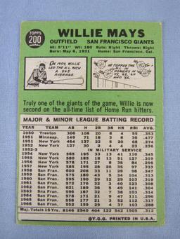 1967 Topps #200 Willie Mays