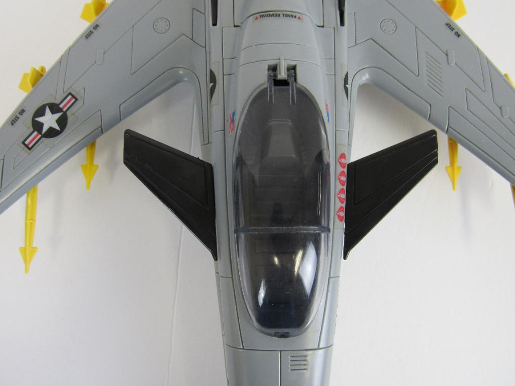 Vintage 1986 GI Joe Cobra Conquest X-30 Jet Fighter Plane w/Slipstream Complete