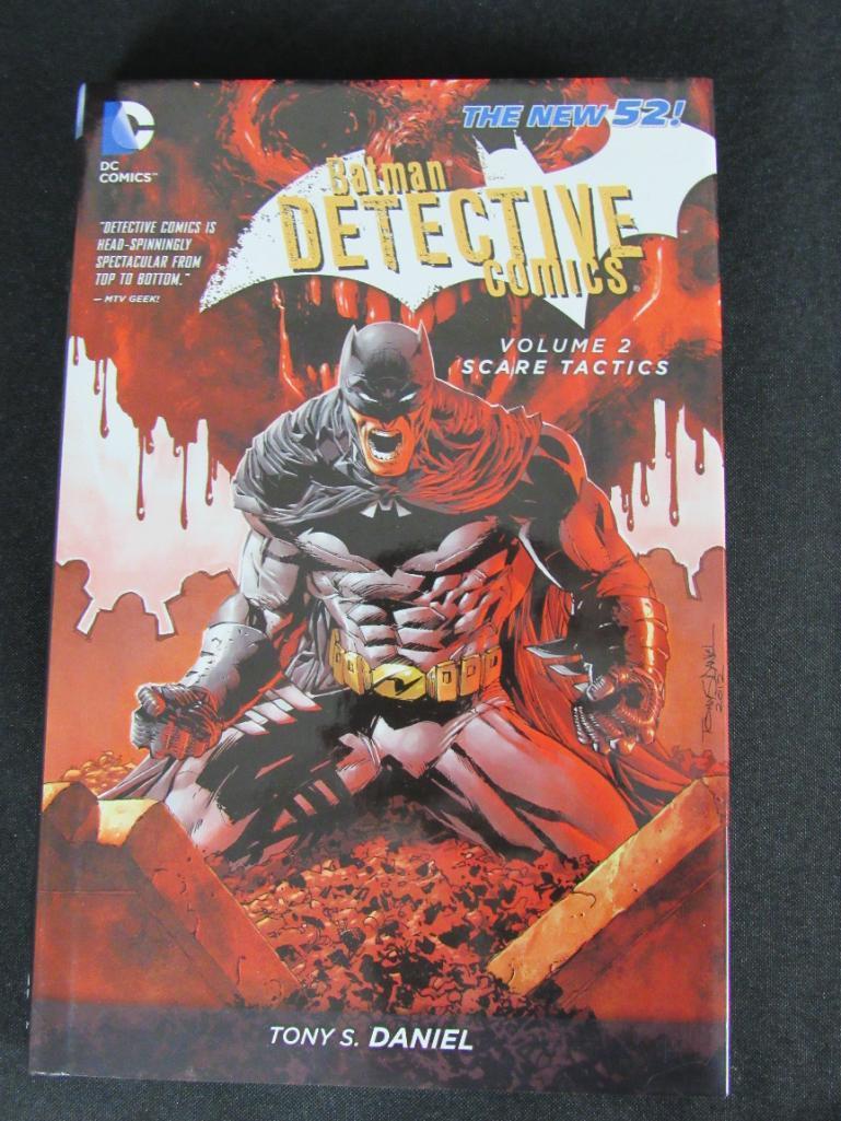 Lot (5) Batman Related DC New 52 Hardcovers w/ Dust Jackets!