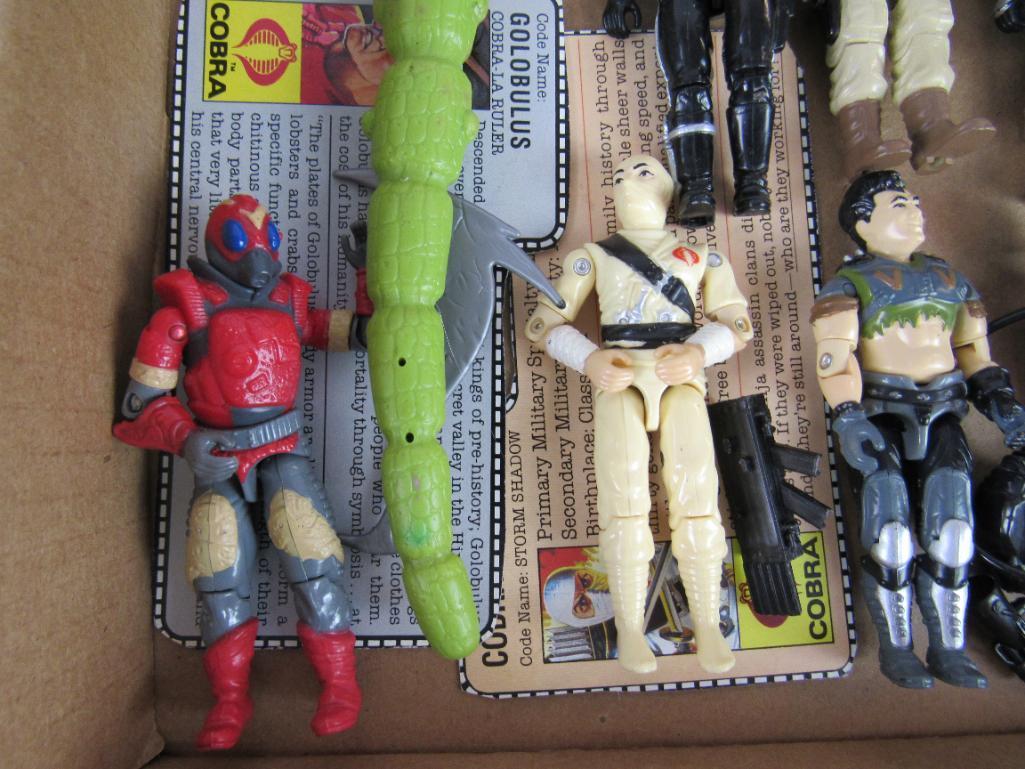 Grouping Vintage 1980's GI Joe Hasbro Action Figures