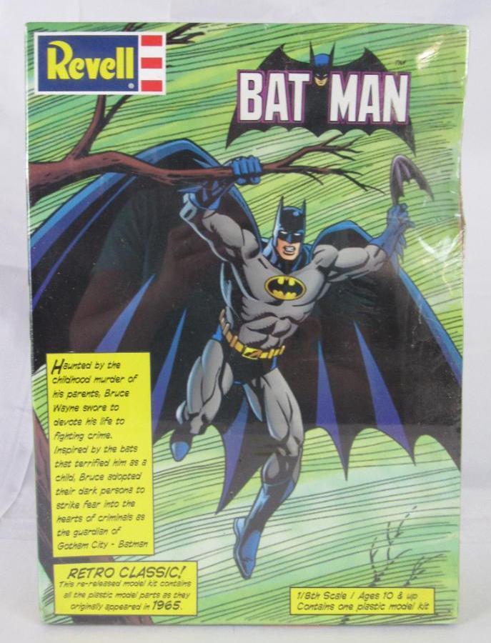 Revell 1/8 Scale Batman Model Kit Sealed