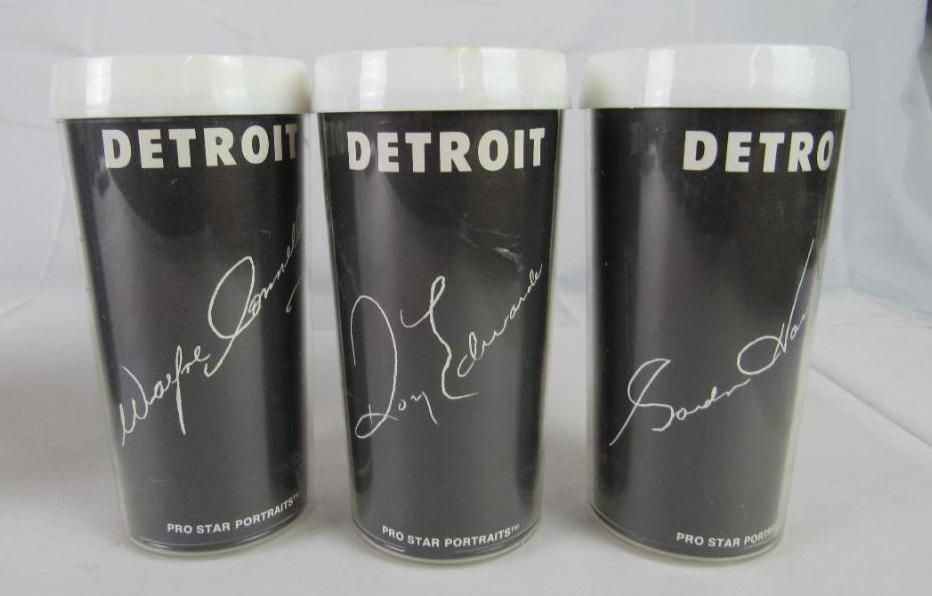 Lot (6) Vintage 1971 Detroit Red Wings Pro-Star drinking Tumblers incl. Gordie Howe