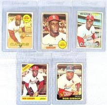 Lot (5) 1965 - 1969 Topps Bob Gibson Cards