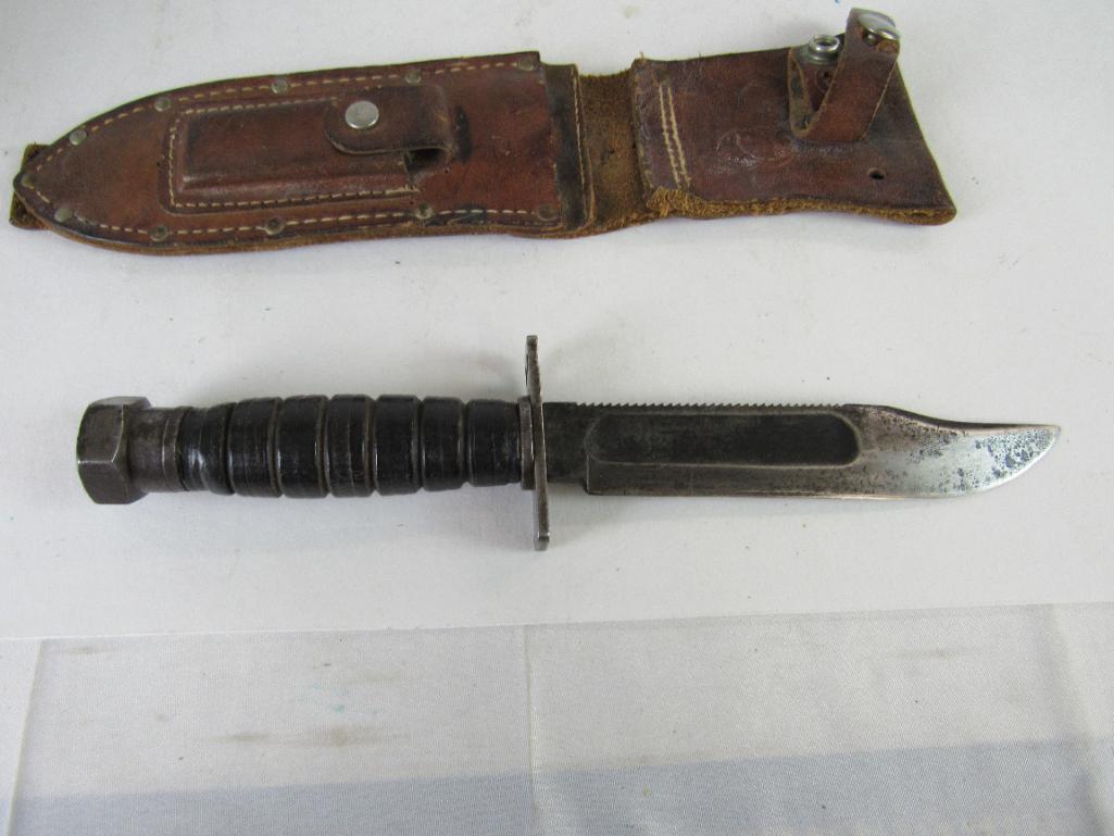 Excellent Pre-1967 Vietnam Era Camillus (NY) Pilot Survival Fighting Knife w/ Sheath