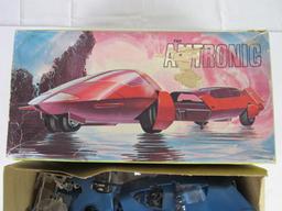 Vintage 1960's AMT 1/25 Scale AMTRONIC 21st Century Futuristic Car Model Kit