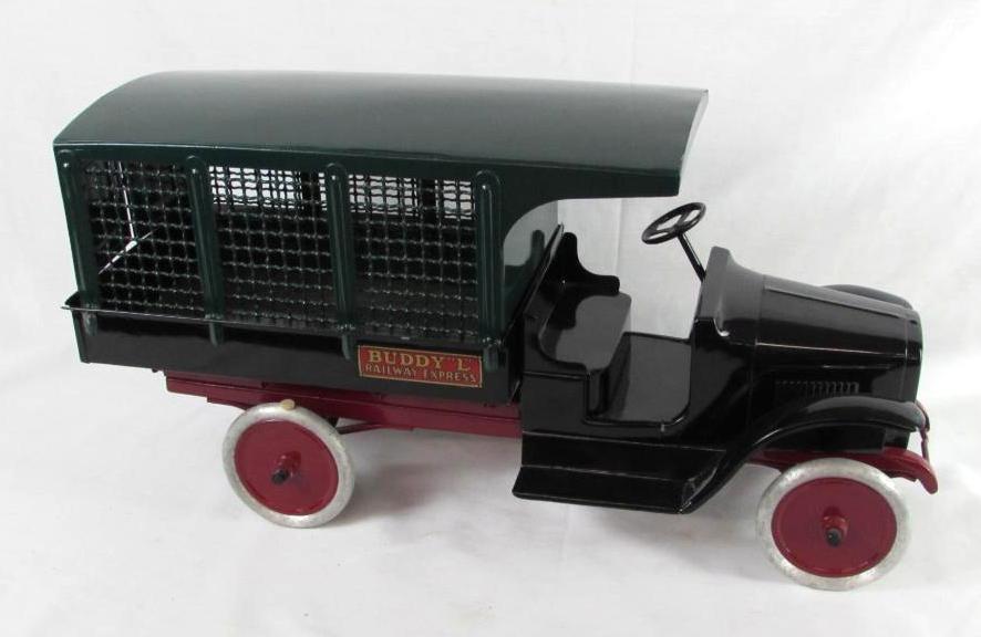 Antique c. 1920's Buddy L Railway Express Mack Truck 25"