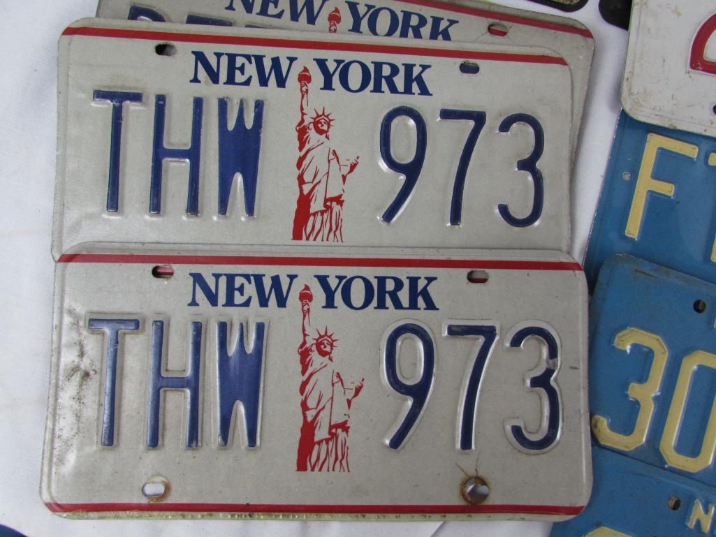 Lot (20+) Vintage License Plates. New York, Vermont, New Jersey, Massachusetts