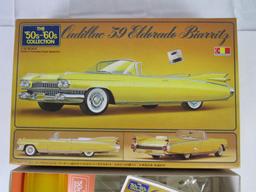 Gunze Sangyo 1:32 Scale 1959 Cadillac Eldorado Biarritz Model Kit