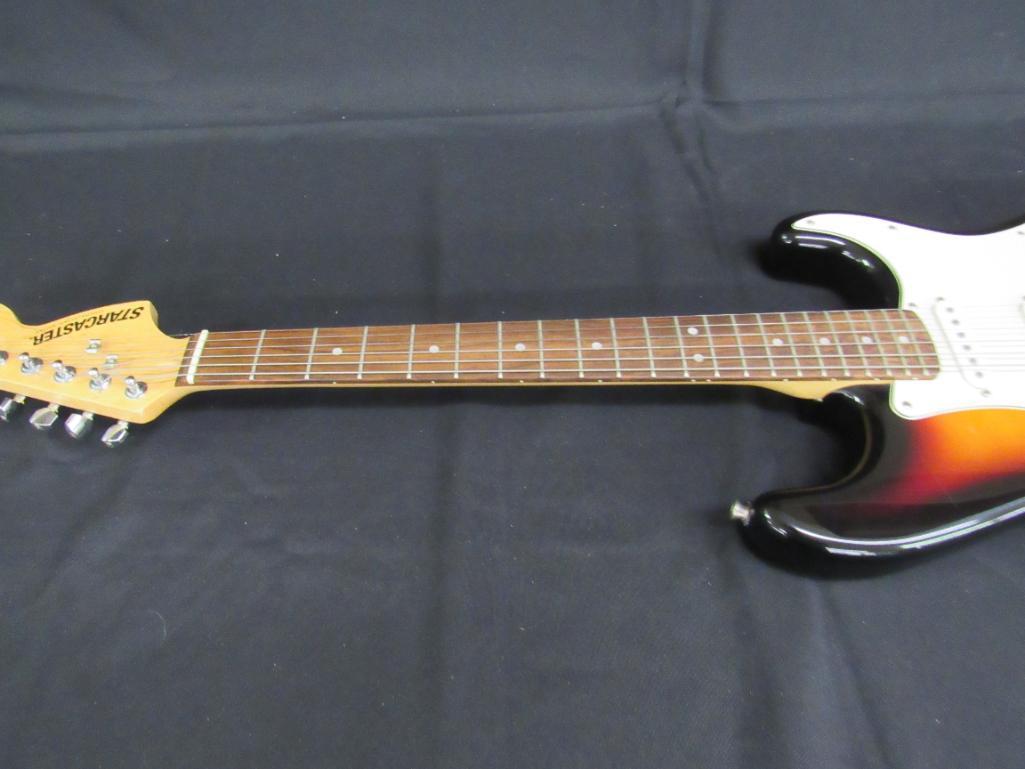 Excellent Fender Starcaster Strat (China) 6 String Electric Guitar w/ Fender Gig Bag
