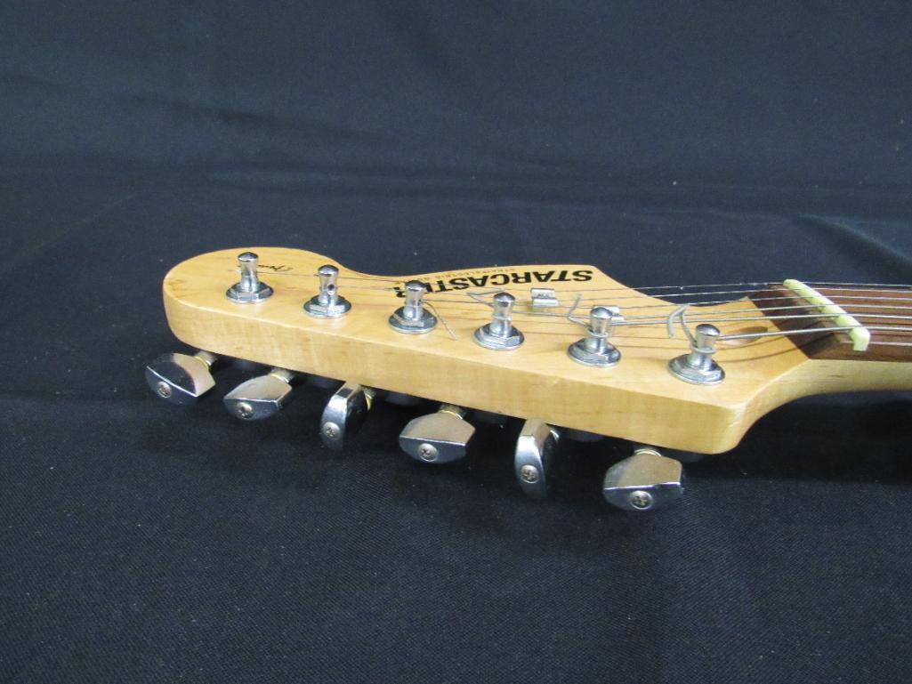 Excellent Fender Starcaster Strat (China) 6 String Electric Guitar w/ Fender Gig Bag