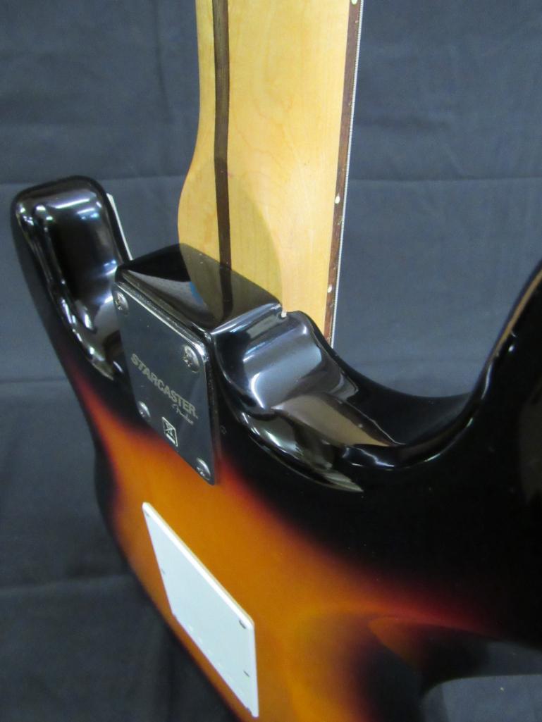 Excellent Fender Starcaster Strat (China) 6 String Electric Guitar w/ Fender Gig Bag