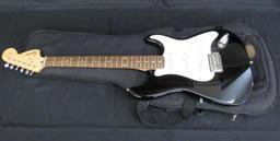 Fender Squier Stratocaster Affinity (Indonesia) 6 String Electric Guitar w/ Case