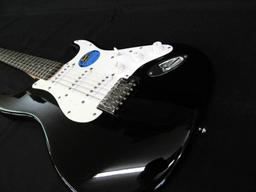 Beautiful Fender Squier Stratocaster Affinity (Indonesia) 6 String Electric Guitar w/ Case