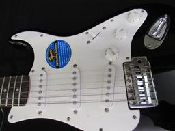 Beautiful Fender Squier Stratocaster Affinity (Indonesia) 6 String Electric Guitar w/ Case
