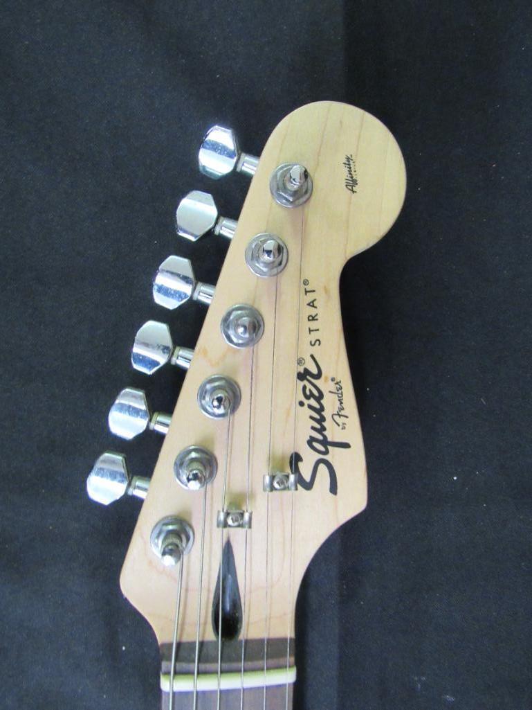 Beautiful Fender Squier Stratocaster Affinity (Indonesia) 6 String Electric Guitar w/ Case