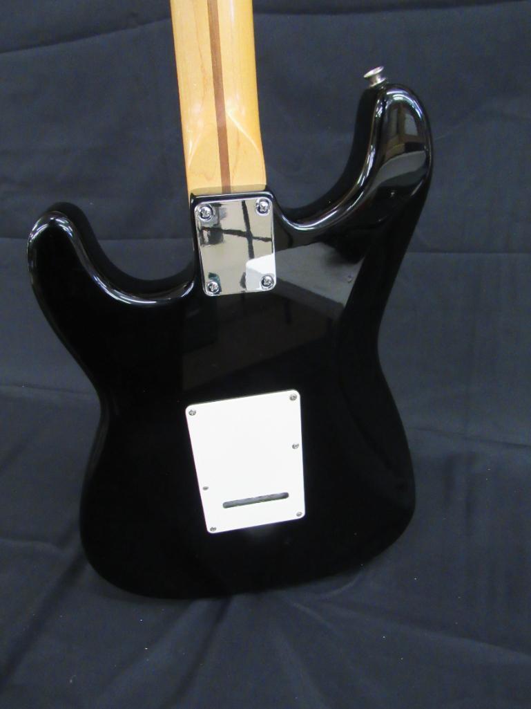 Beautiful Fender Stratocaster (Korea) 6 String Electric Guitar w/ Case