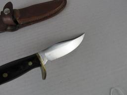 Outstanding Westmark #712 (USA) 9.5" Fixed Blade Hunting Knife w/ Sheath