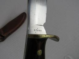 Outstanding Westmark #712 (USA) 9.5" Fixed Blade Hunting Knife w/ Sheath
