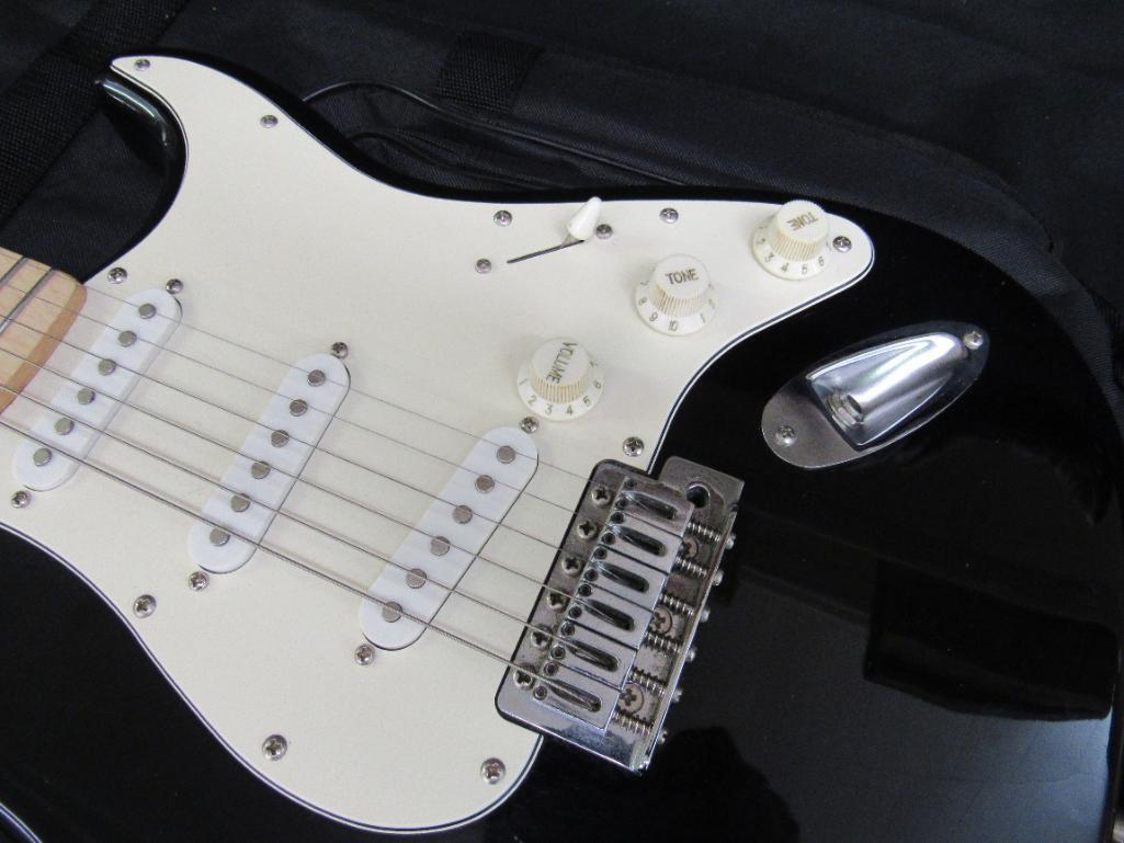 Excellent Fender Starcaster Strat 6 String Electric Guitar w/ Fender Gig Bag