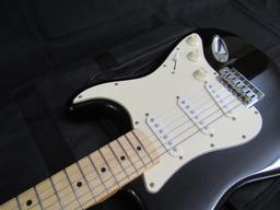 Excellent Fender Starcaster Strat 6 String Electric Guitar w/ Fender Gig Bag