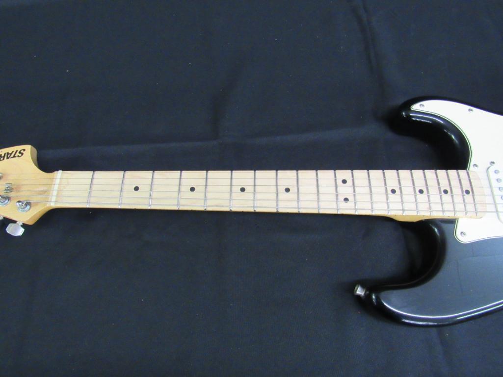 Excellent Fender Starcaster Strat 6 String Electric Guitar w/ Fender Gig Bag