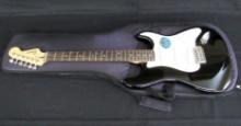 Beautiful Fender Squier Stratocaster Affinity (Indonesia) 6 String Electric Guitar w/ Case