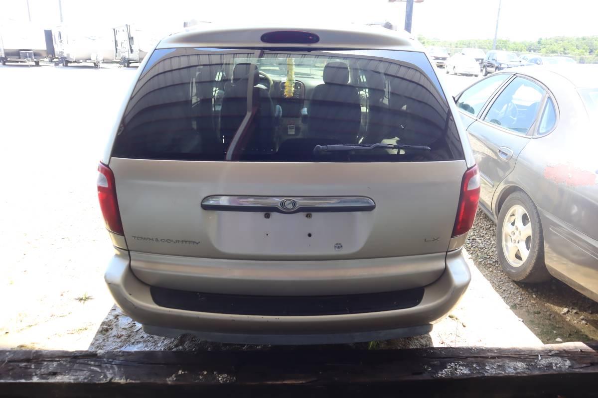 2005 Chrysler Town & Country - *NOT Running*