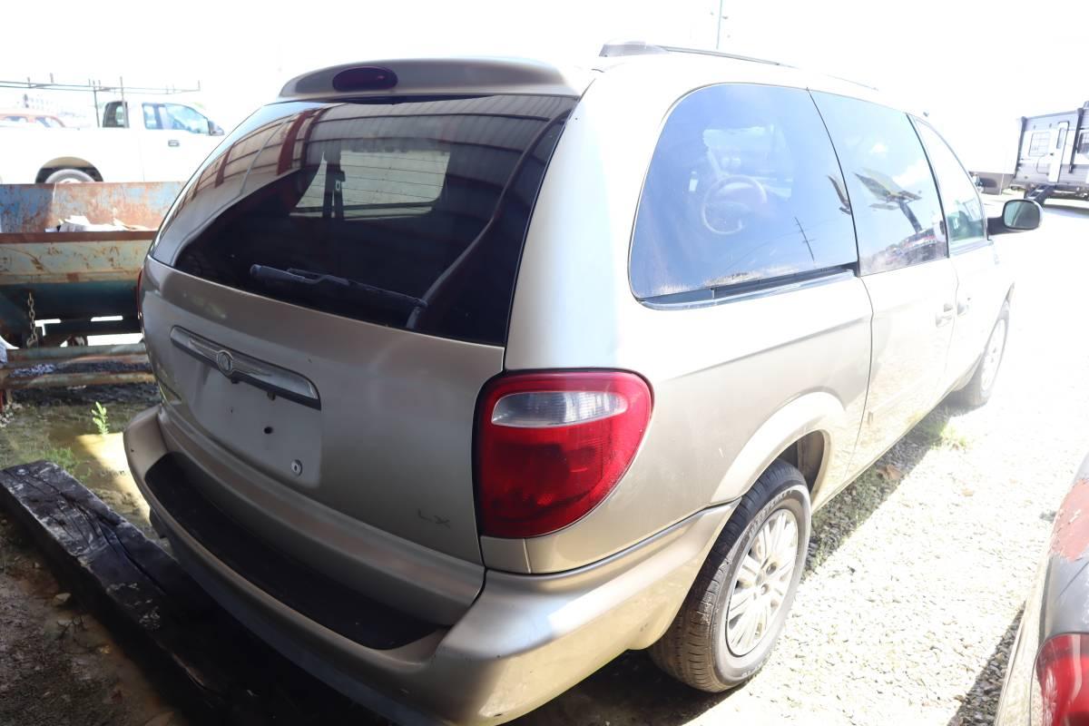 2005 Chrysler Town & Country - *NOT Running*