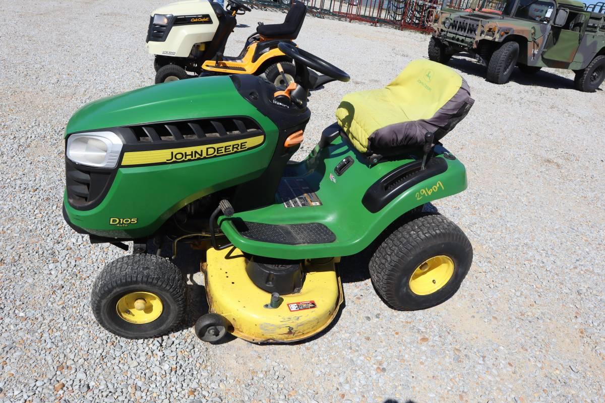 John Deere D105 Mower