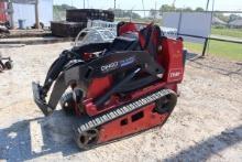 Toro TX1000 Wide Track Vertical Lift Dingo