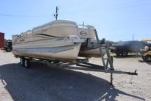 2004 Godfrey Aqua Patio 240LE